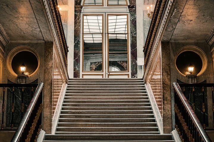 Palace of Versailles Passport Entry Hosted Access Digital Audio
