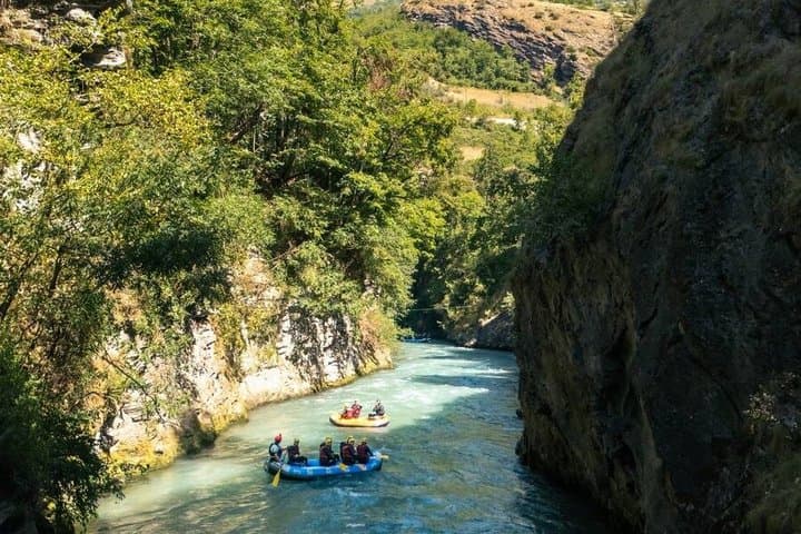 RAFTING SAVOIE - Descent of the Isère (1h30 on the water)