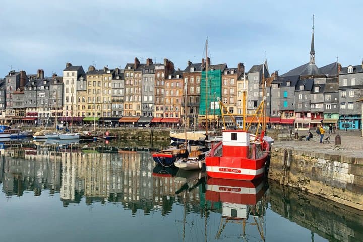 Normandy D-Day Omaha Beach & Honfleur from Paris