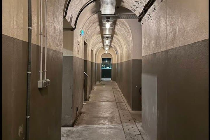Catacombs History and Dark Paris Exterior Only Tour