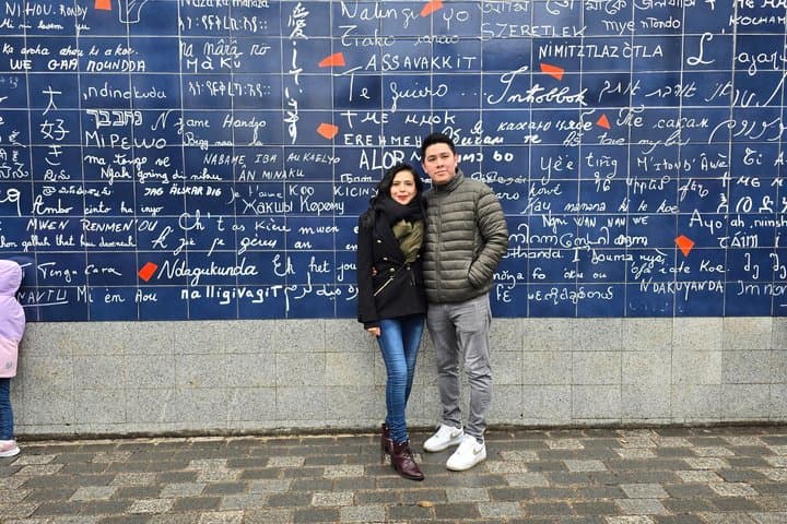 Paris Montmartre Food Tour and Culture 7 tastings