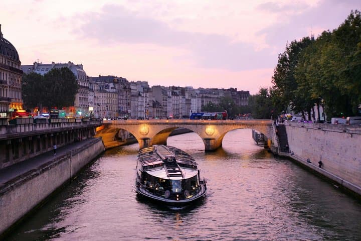 Paris Occupied World War Two History Private Walking tour