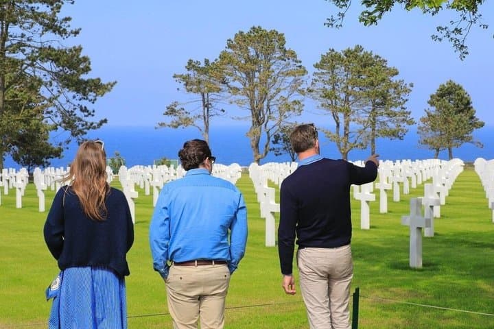 From Paris D-Day and Food Tasting Private Tour by Range Rover