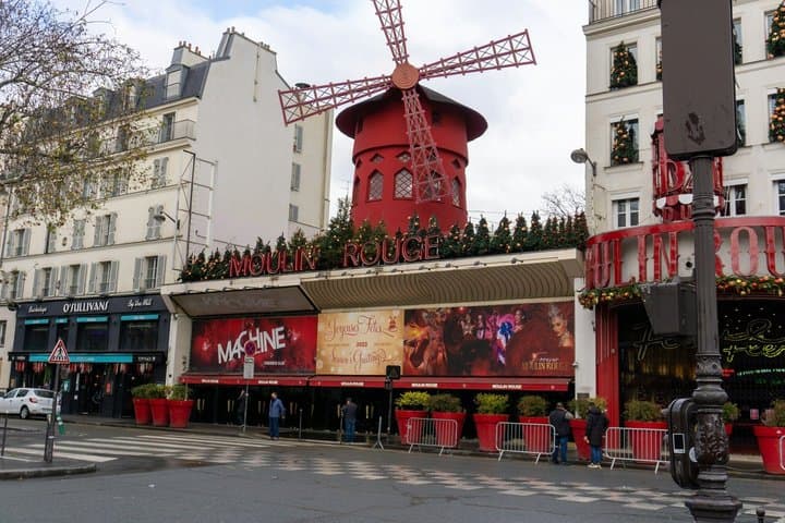 Paris Montmartre Museum Ticket and District Guided Tour