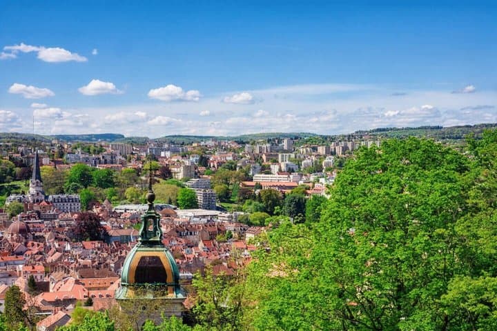 Hello Besançon: Private 2-Hour Intro City Walk with Local Guide