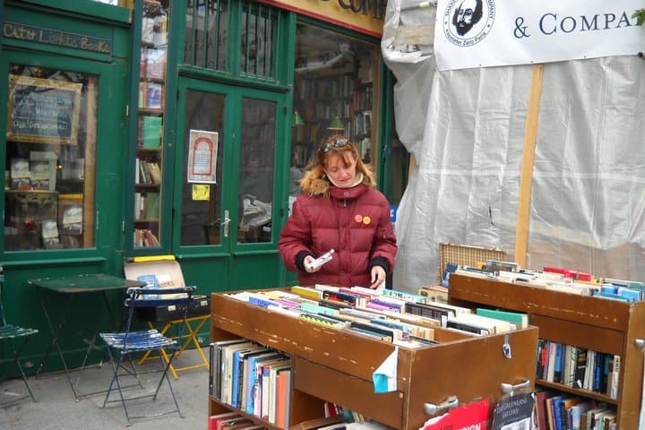 Private Latin Quarter Walking Tour in Paris