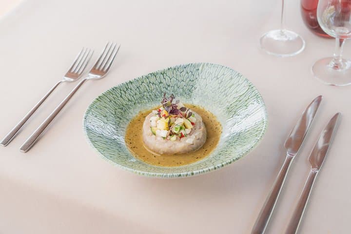 Bateaux Mouches® Christmas Special Lunch Cruise in Paris
