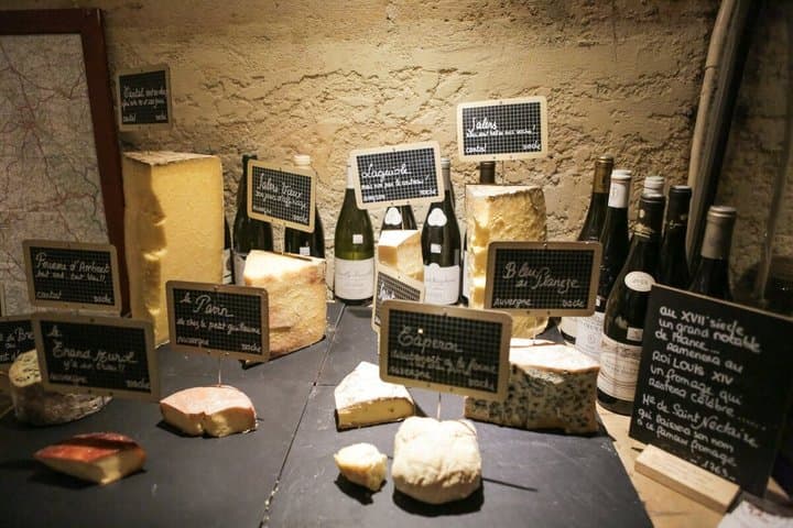 Unlimited Cheese and 3 Glasses of Wine in Bordeaux