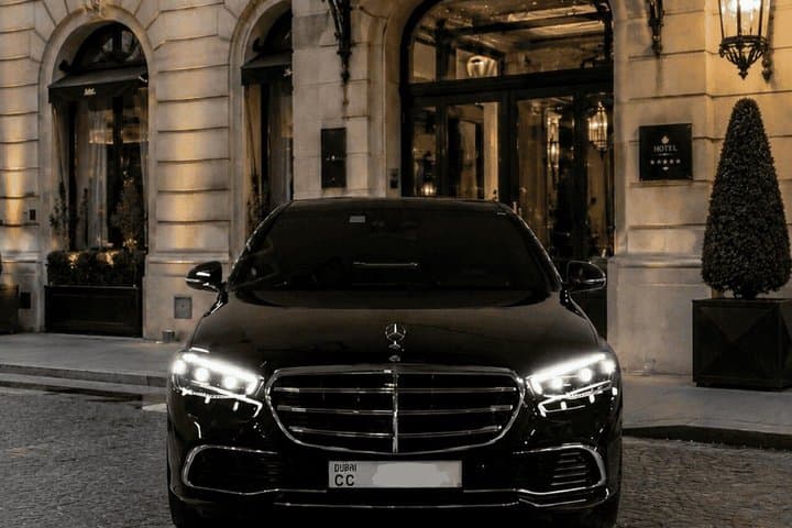 Paris Premium Private Chauffeur at Disposal