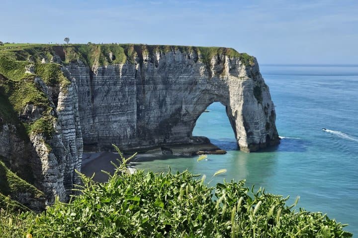 Etretat and Rouen Private Day Trip from Paris with Photos Drone