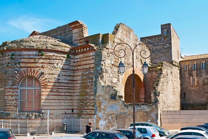 TOP Arles : Private guided tour with your mobile