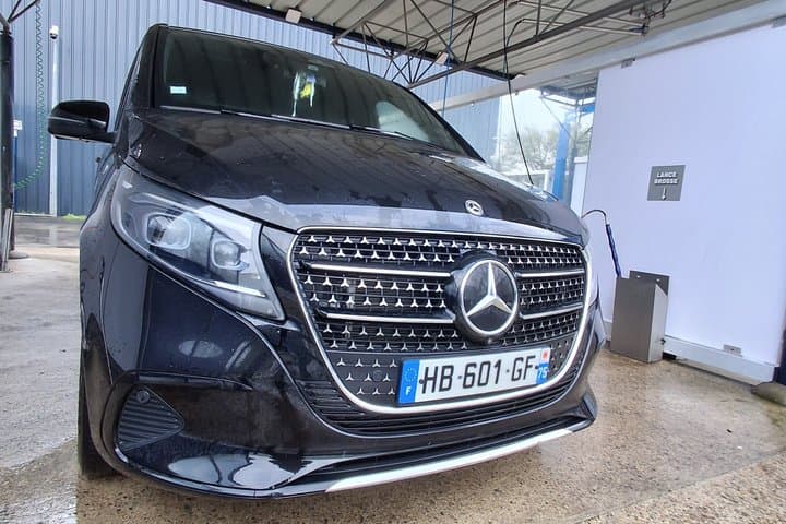 Airport transfer station visit Paris