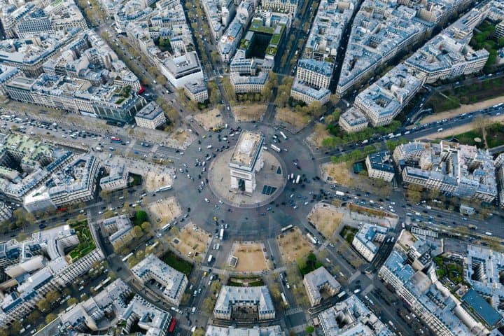 Paris On Your Own from Le Havre Port with Round Trip Bus Transfer
