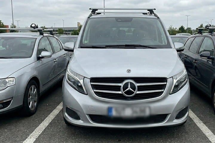 Paris CDG Airport to and from Paris City and Disneyland Transfer