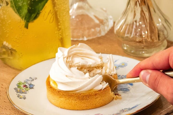Discover the sweet specialties of Nice with a pastry chef