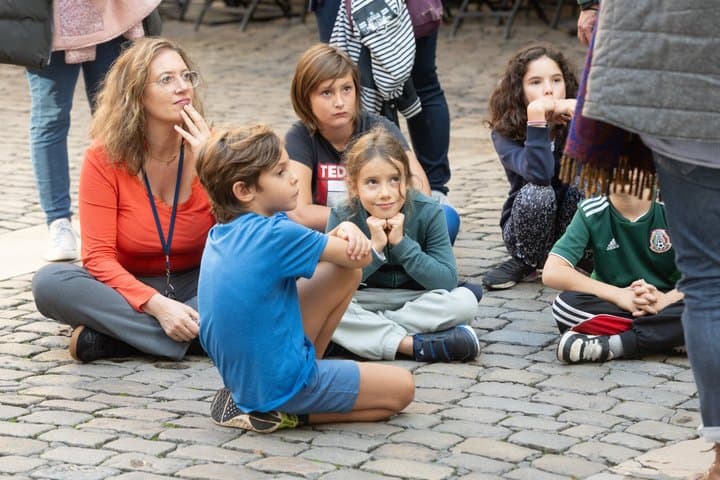 Story tour of Old Lyon for children