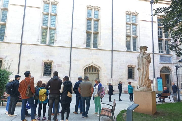 Private Guided Walking Tour of Historic Dijon