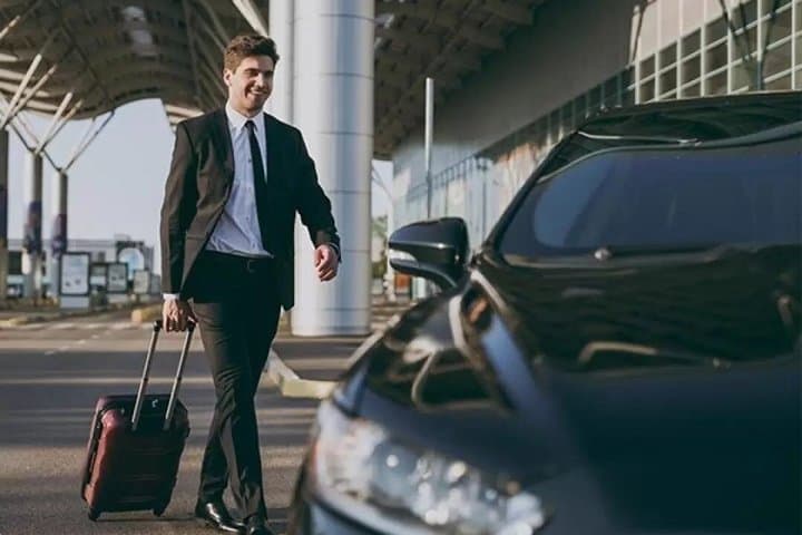 Private Transfer to Charles de Gaulle Airport CDG