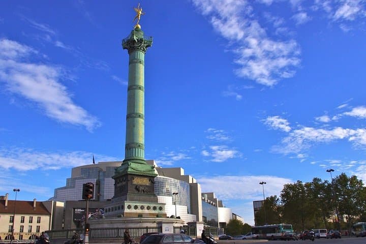 Private tour of Paris on the theme of the French Revolution