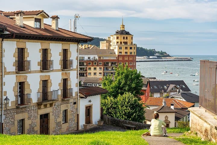 Private Basque Coast Shore Tour to St Jean de Luz