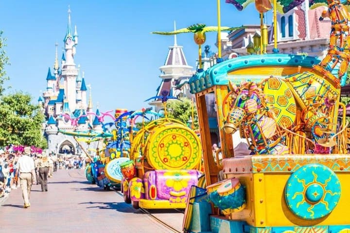 Disneyland Paris Theme Park Ticket with Round Trip Train Transfer
