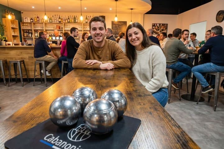 Paris Apéro and Petanque Experience Wine Games and Local Life