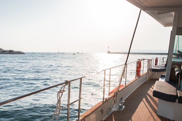 Marseille THE WHITE EVENING In Maxi Catamaran