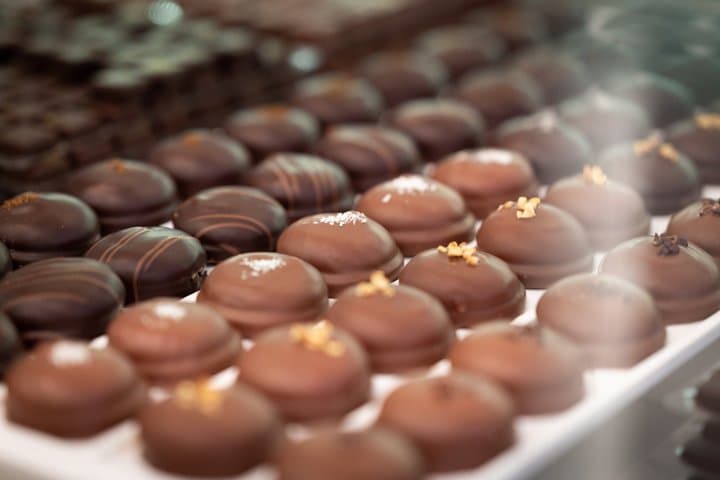 Bordeaux Golden Triangle Food Tour with Wine & Gourmet Tastings