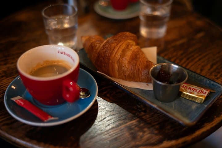 Paris Local Market & Bastille District Food Tasting Tour