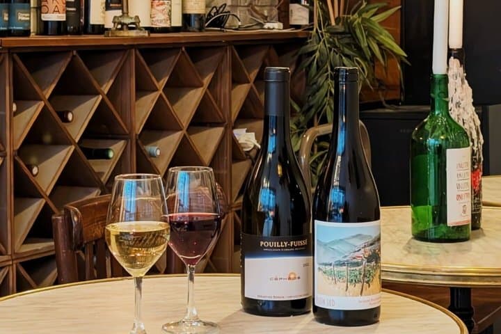 Your Paris Wine Tasting Therapy with an International Sommelier