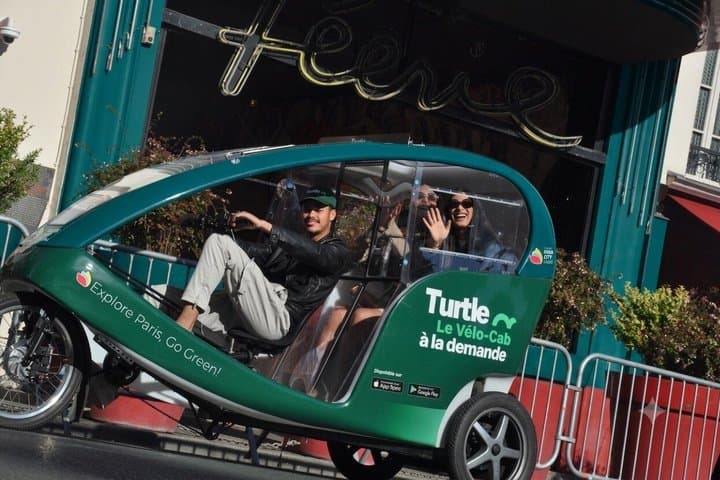 Paris on your Terms: Private Pedicab with Driver Half or Full Day