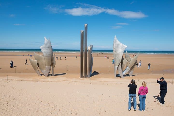 D-Day & Mont-Saint-Michel in a Day | Private Tour from Le Havre