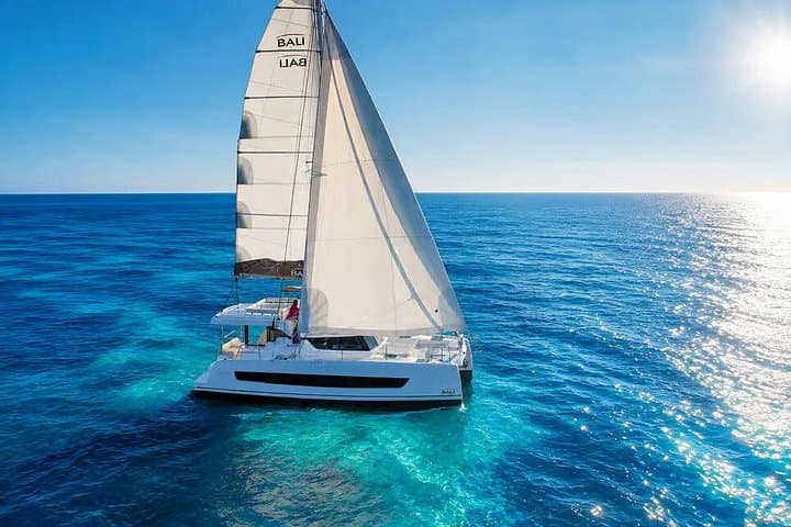 Marseille catamaran in Friuli swimming and snacks