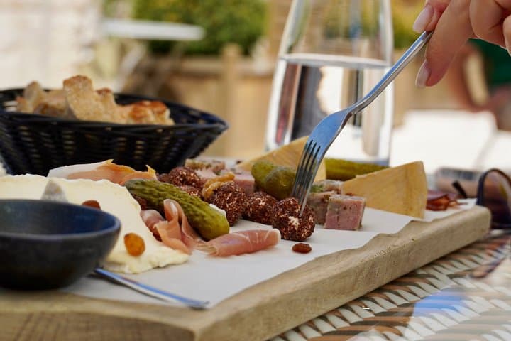 From Dijon: Full day the most of Burgundy with lunch