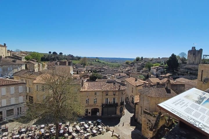 Half day in Saint-Emilion, Wine tast, tour, Church visit, Tapas !