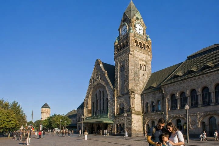 Metz Scavenger Hunt & Highlights Self-Guided Walking Tour
