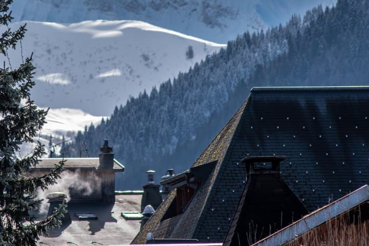 Explore Morzine in 60 minutes with a Local