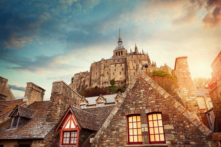 Mont Saint Michel Expert Guide and Lunch Included From Le Havre