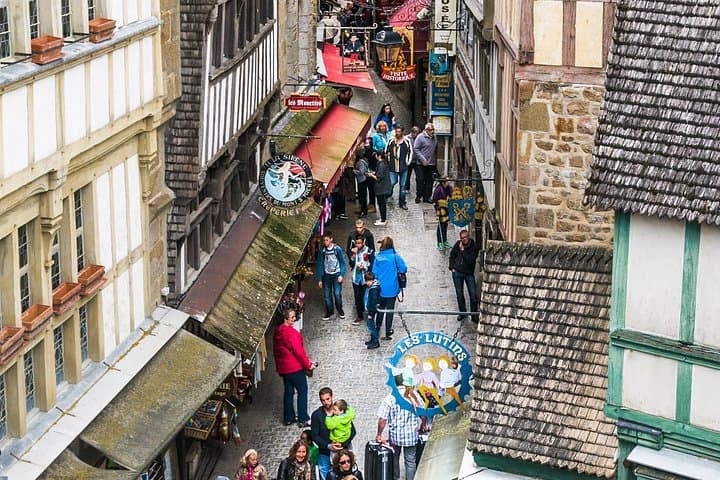 Mont Saint Michel Expert Guide and Lunch Included From Le Havre