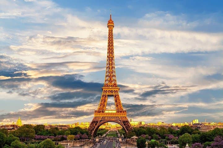 Private Transfer Port of Le Havre to Paris