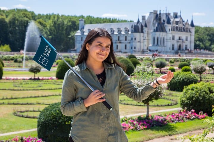 Guided Loire Valley Day Trip with Chambord, Chenonceau & Cheverny
