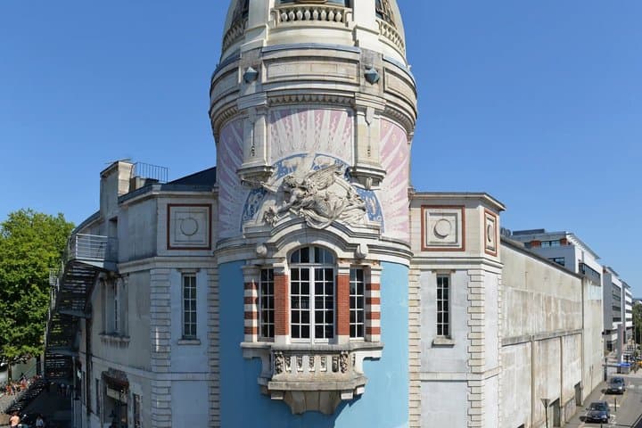 Nantes Self Guided Walking Tour Chateau and Elephant Audio Quiz