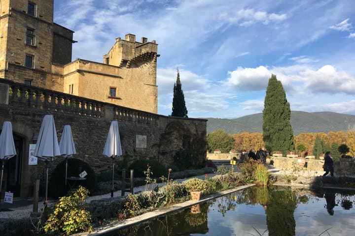 Luberon Villages Discovery Gordes Roussillon and Lourmarin