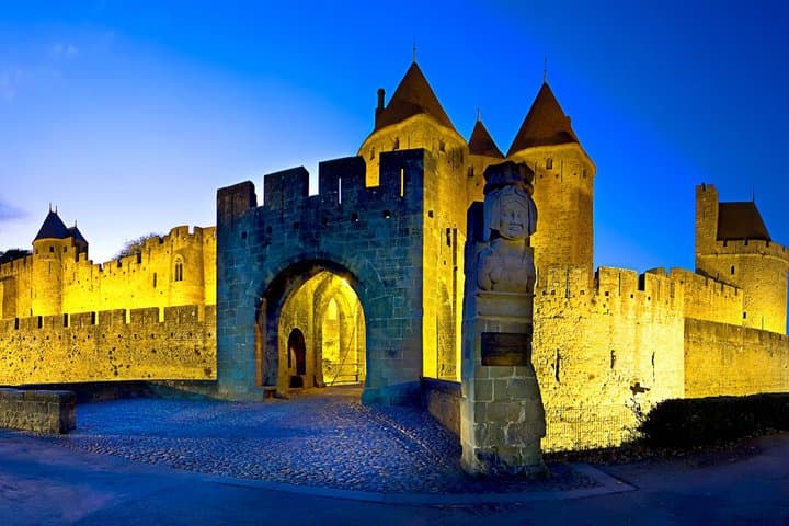 TOP Carcassonne : Private Guided Tour with your mobile
