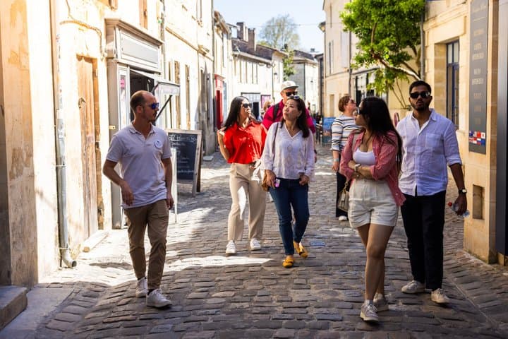 Saint-Émilion Afternoon Tour - 2 Grand crus & French apéritif