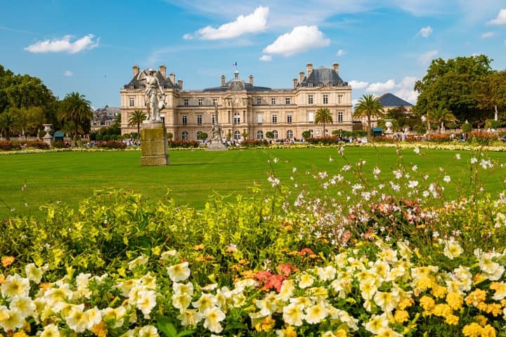 Paris WWII Occupation and Liberation Walking Tour