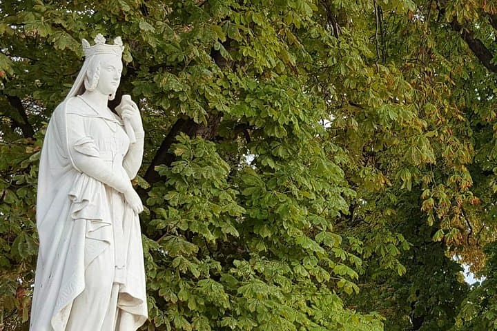 Luxembourg Garden Smartphone Tour in Paris