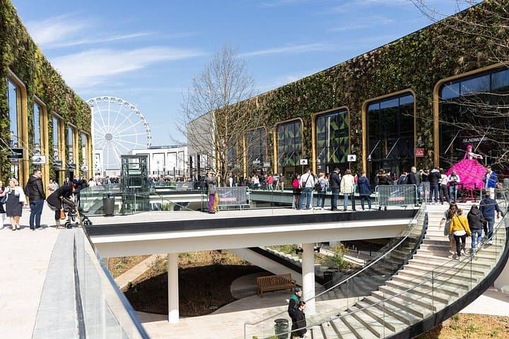 Paris to Paris-Giverny Outlet: Outlet Shopping Shuttle