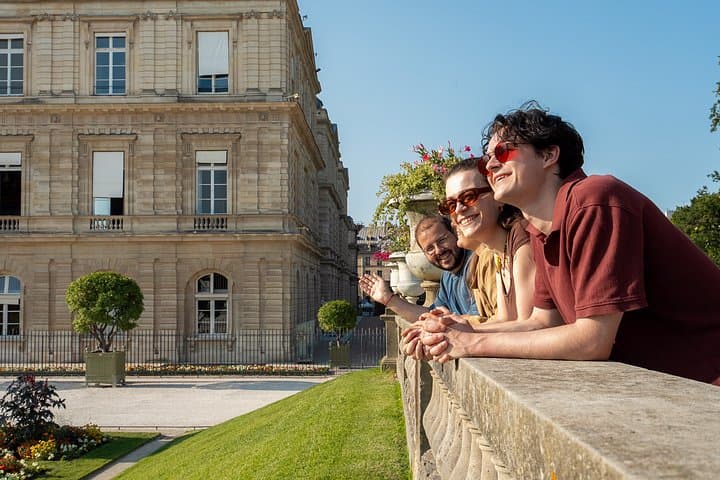 Saint Germain Walking Tour with Local Insights