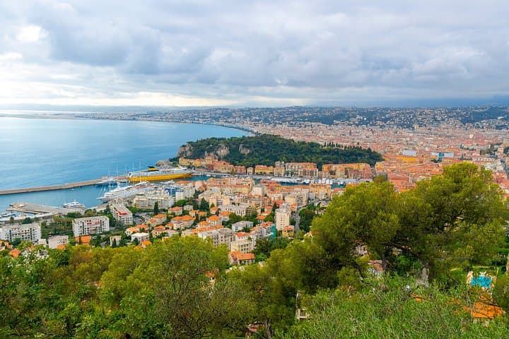 Nice: Five Senses Tour with Èze and Wine Tasting